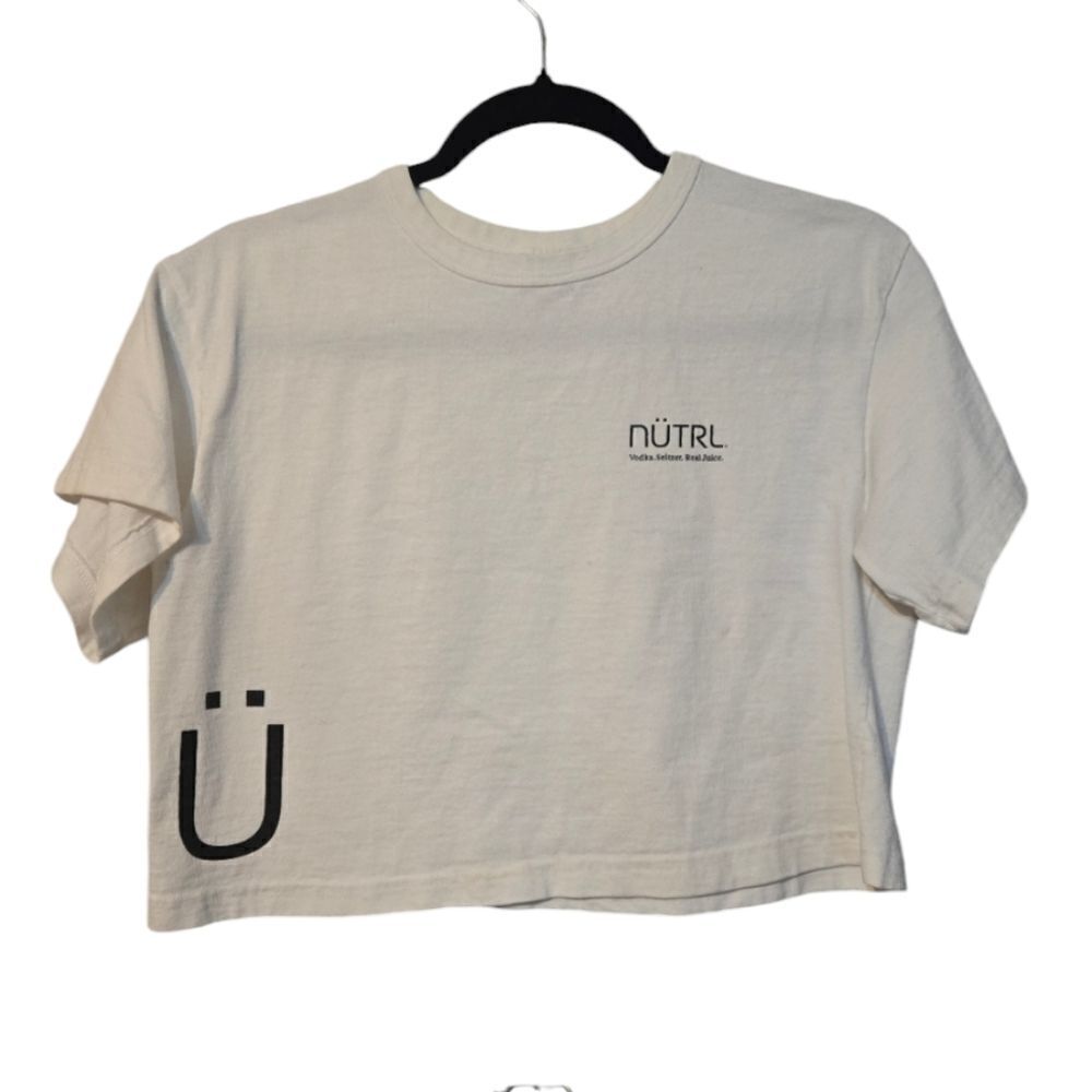 Nutrl✨Bartender Crop Top Medium